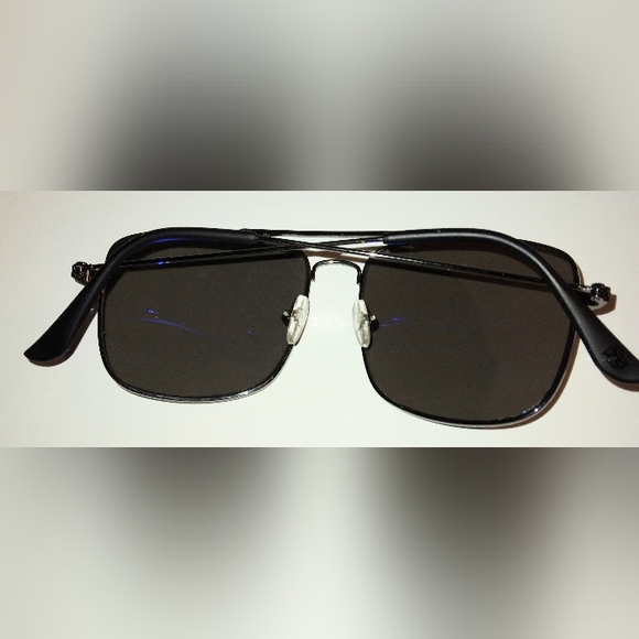 FREE with PURCHASE - FOSTER GRANT WIRE FRAME SUNGLASSES BLACK VGUC - Picture 5 of 16